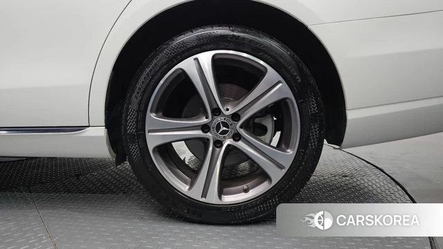 Mercedes-Benz E-Class W213 id 4677483 из Кореи 13