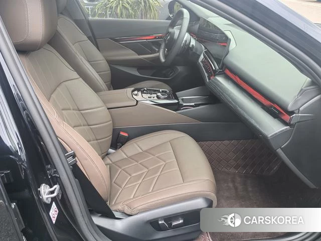 BMW 5 series id 4271311 из Китая 13