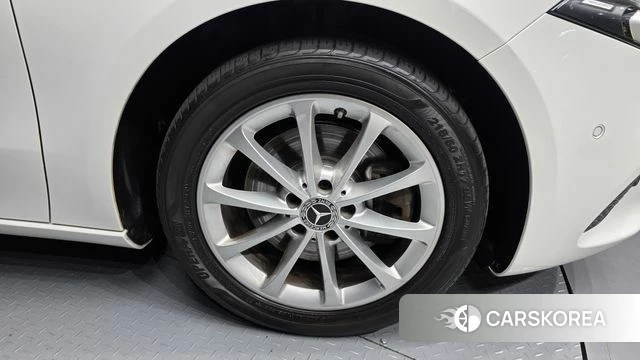 Mercedes-Benz A-Class W177 id 4586900 из Кореи 13