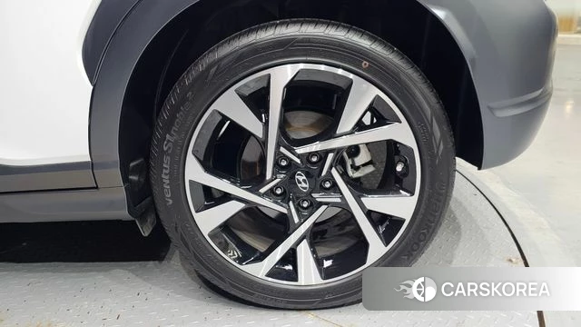 Hyundai The New Kona id 4519421 из Кореи 13