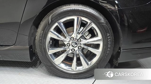 Kia The New Carnival id 4496633 из Кореи 13