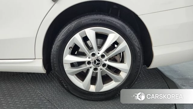 Mercedes-Benz C-Class W205 id 4551492 из Кореи 13
