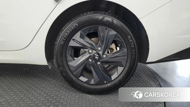 Hyundai Avante (CN7) id 4641445 из Кореи 13