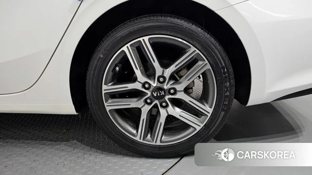Kia Come New K3 id 4647794 из Кореи 13