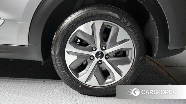 Kia Niro EV id 4383224 из Кореи 13