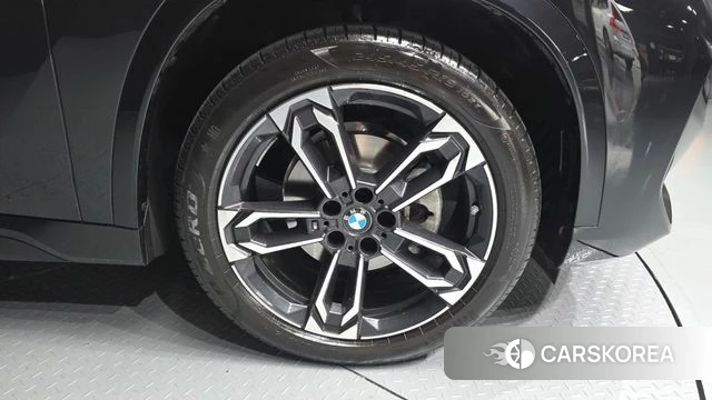 BMW X1 (U11) id 4725010 из Кореи 13