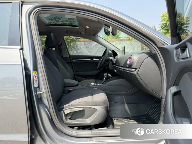 Audi A3 id 4393871 из Китая 13