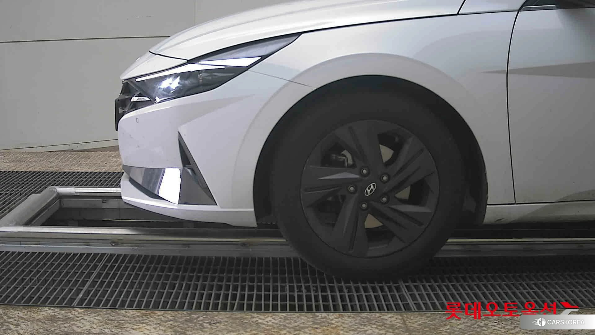 Hyundai Avante id 3875790 из Кореи 13