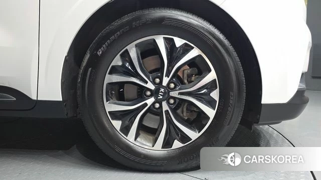Kia Carnival 4th generation id 4542615 из Кореи 13