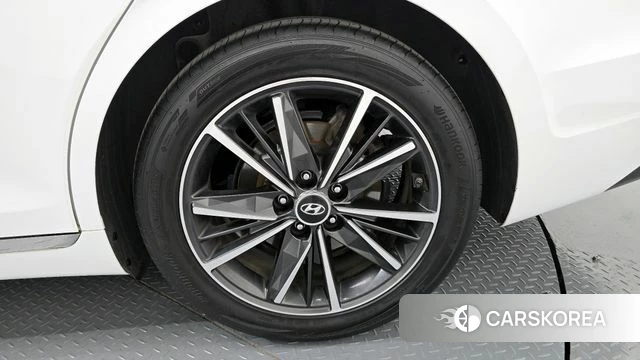 Hyundai The New Grandeur IG id 4281835 из Кореи 13