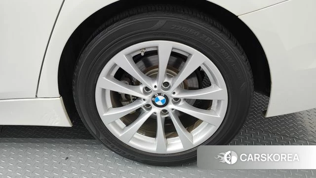 BMW 3 Series (F30) id 4552031 из Кореи 13