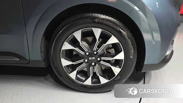 Kia Carnival 4th generation id 4310152 из Кореи 13