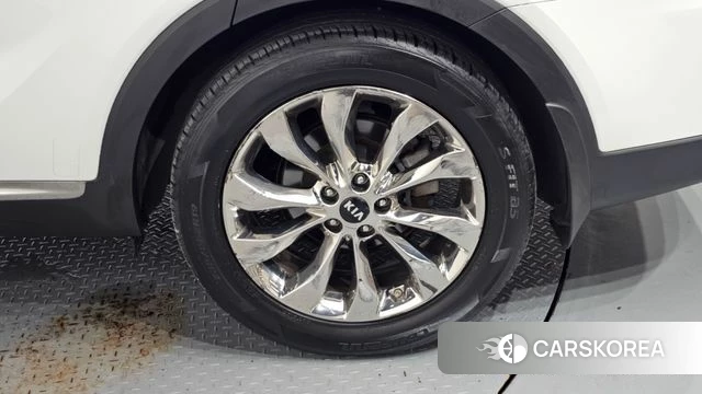 Kia The New Sorento id 4626352 из Кореи 13