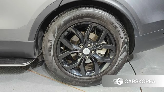 Land Rover Discovery 5 id 4727860 из Кореи 13