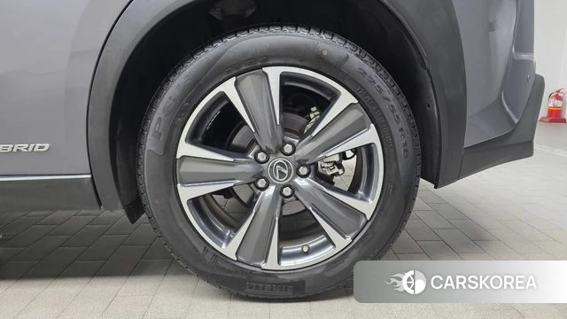 Lexus UX250h id 4390227 из Кореи 13