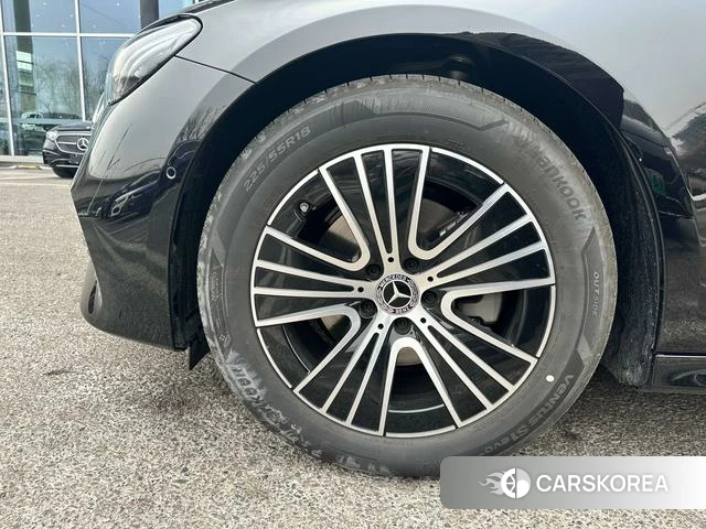Mercedes-Benz E-class id 4256620 из Китая 13