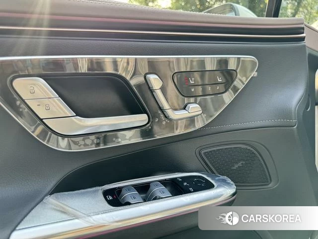 Mercedes-Benz EQE id 4263767 из Китая 13