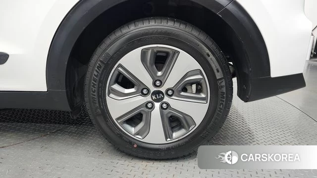 Kia The New Niro id 4923579 из Кореи 13
