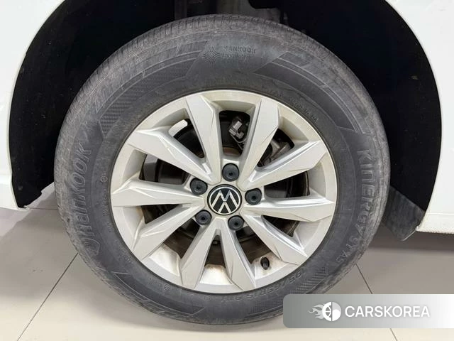 Volkswagen Bora id 3902093 из Китая 13