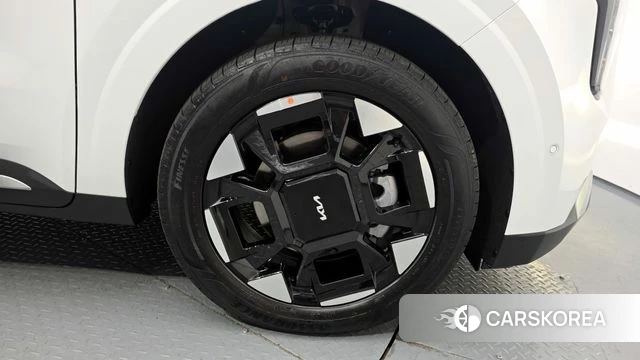 Kia The New Carnival 4th Generation id 4359818 из Кореи 13