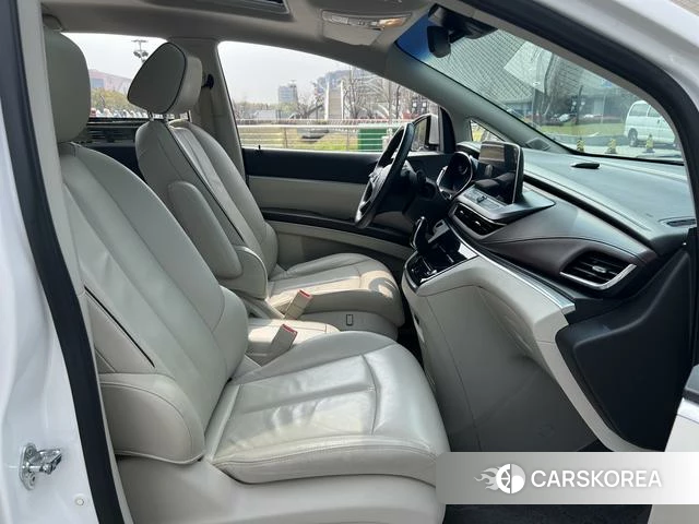 Buick GL8 id 4239214 из Китая 13