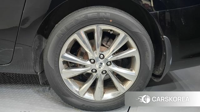 Kia The New Carnival id 4557892 из Кореи 13