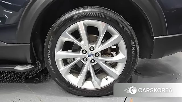 Ford Explorer 6th Generation id 4783866 из Кореи 13