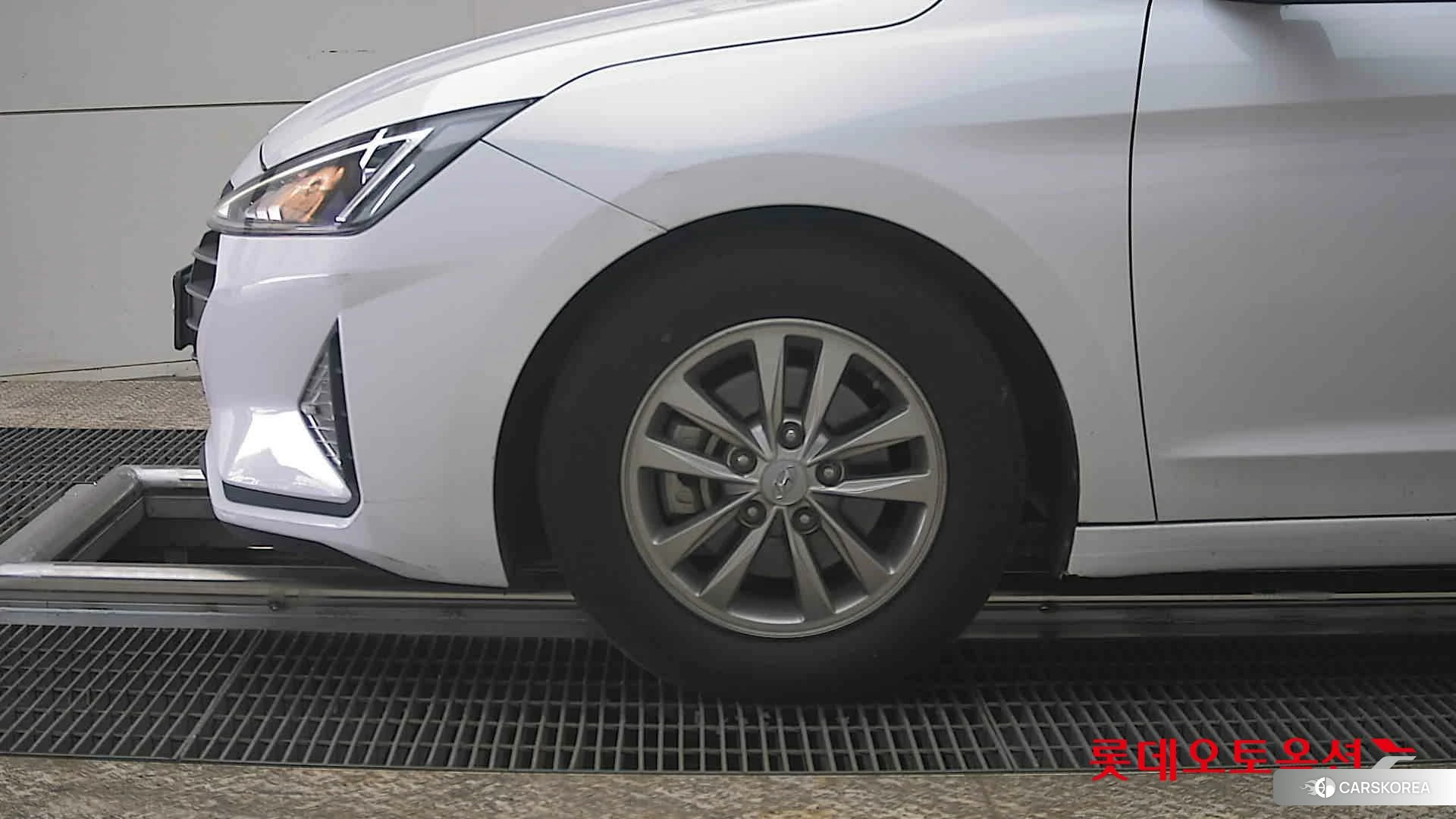 Hyundai Avante id 3869350 из Кореи 13