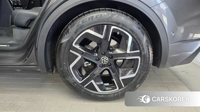 Volkswagen Touareg 3rd generation id 4200650 из Кореи 13