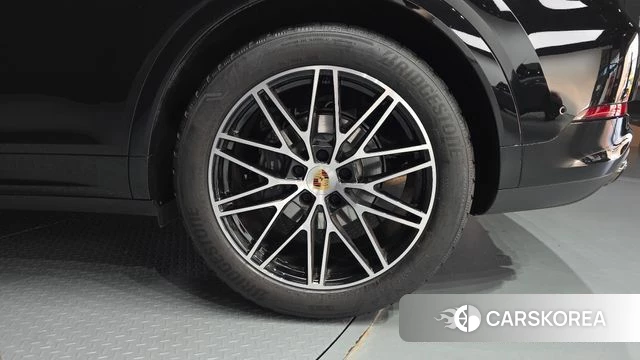 Porsche Cayenne (PO536) id 4421840 из Кореи 13
