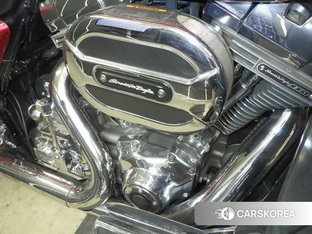 Проданный Harley-Davidson Street Glide FLHXSE1800 CVO id 4006172 из Японии, фото 13