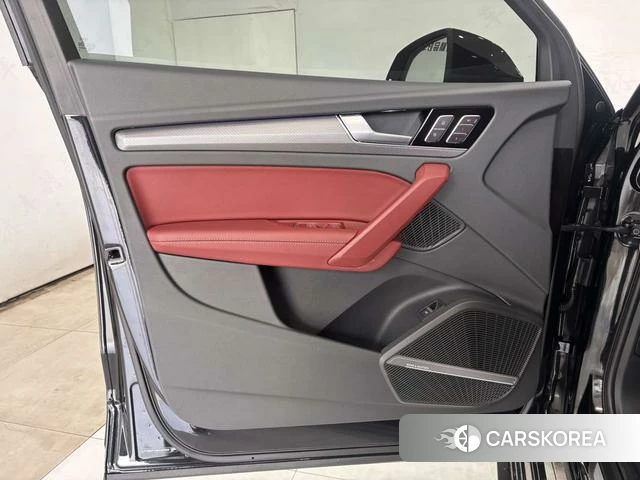Audi Q5L id 4321297 из Китая 13