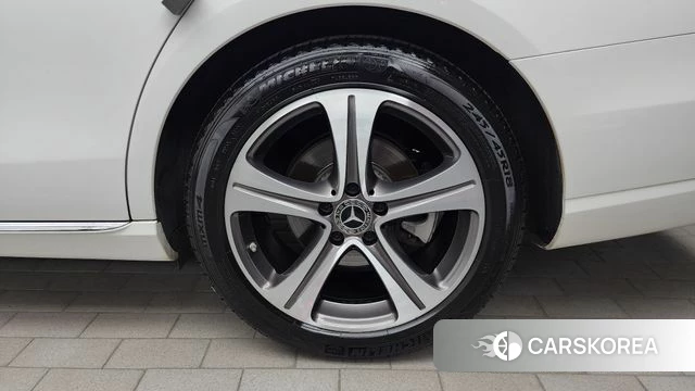 Mercedes-Benz E-Class W213 id 4490918 из Кореи 13