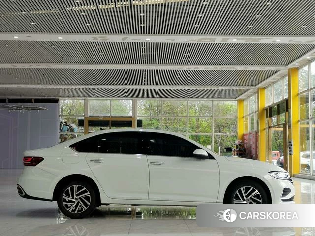 Volkswagen Lavida id 4258759 из Китая 13