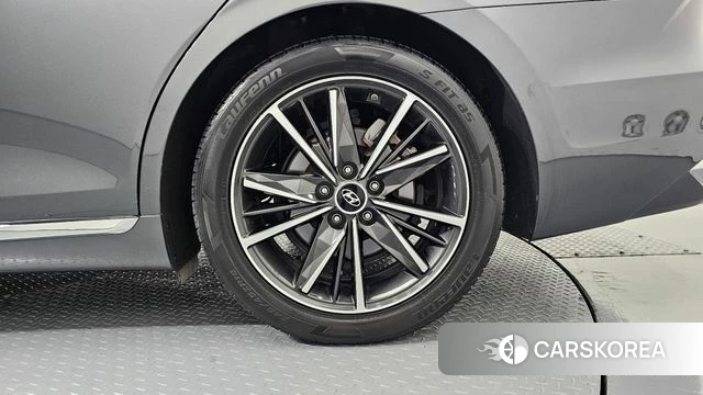 Hyundai The New Grandeur IG id 4435025 из Кореи 13