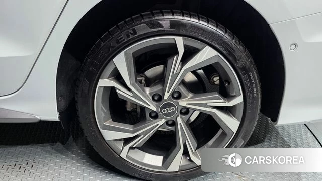 Audi A3 (8Y) id 4792484 из Кореи 13
