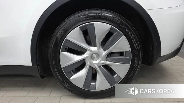 Tesla Model Y id 4710836 из Кореи 13