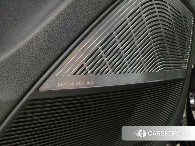 Audi Q7 id 4307500 из Китая 13
