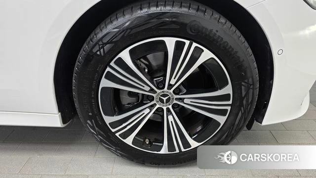 Mercedes-Benz E-Class W214 id 4629897 из Кореи 13