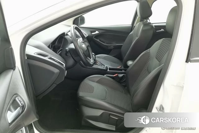 Ford Fox id 4254292 из Китая 13