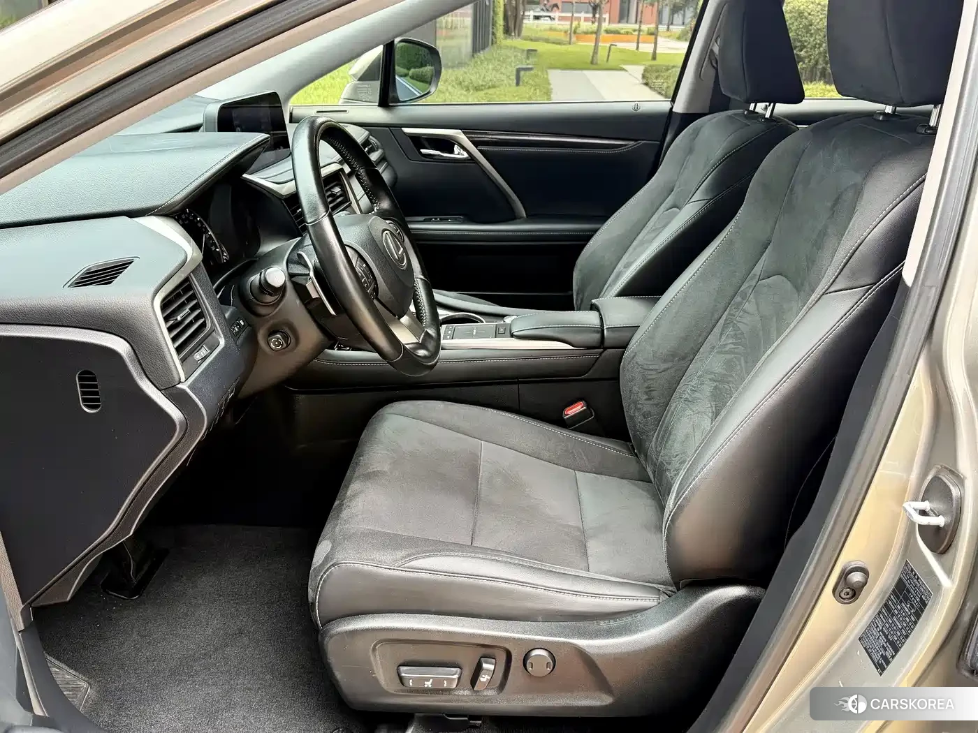 Lexus RX id 4622533 из Китая 13