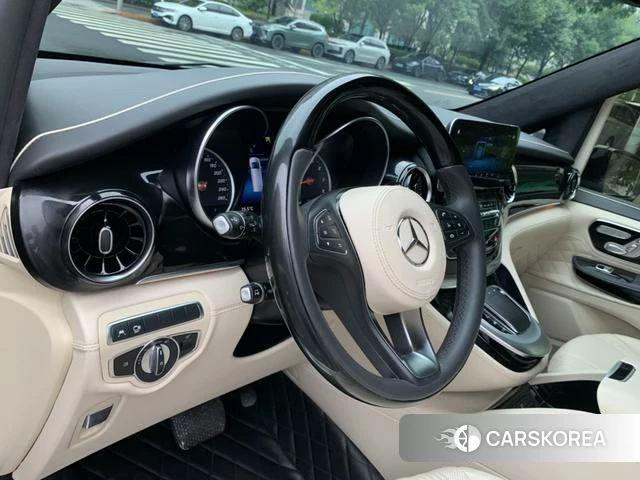 Mercedes-Benz V-class id 4313869 из Китая 13