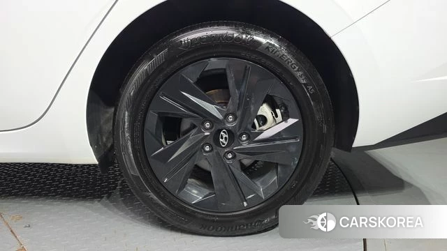 Hyundai Avante (CN7) id 4549922 из Кореи 13