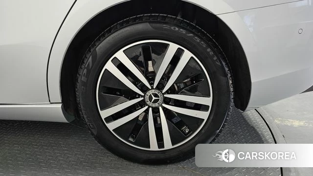 Mercedes-Benz A-Class W177 id 4292510 из Кореи 13