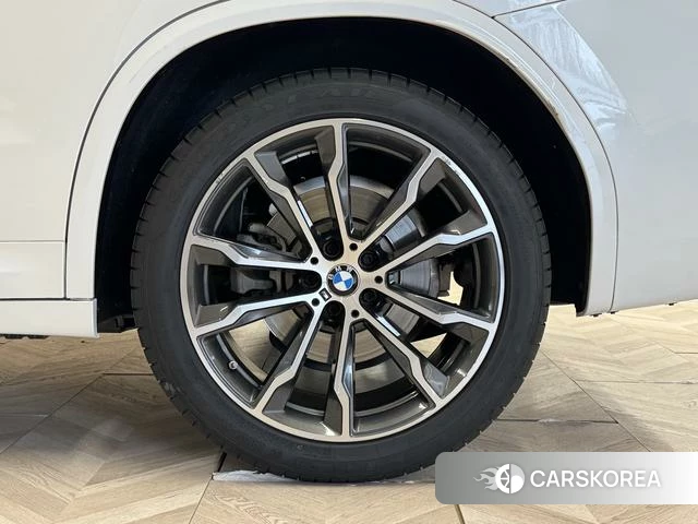 BMW X3 id 4321022 из Китая 13