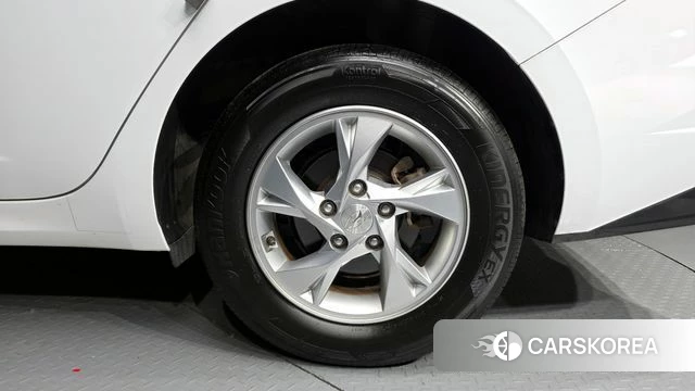 Hyundai Avante (CN7) id 4283575 из Кореи 13