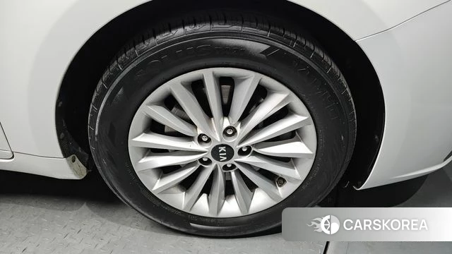 Kia Come New K7 id 4251279 из Кореи 13