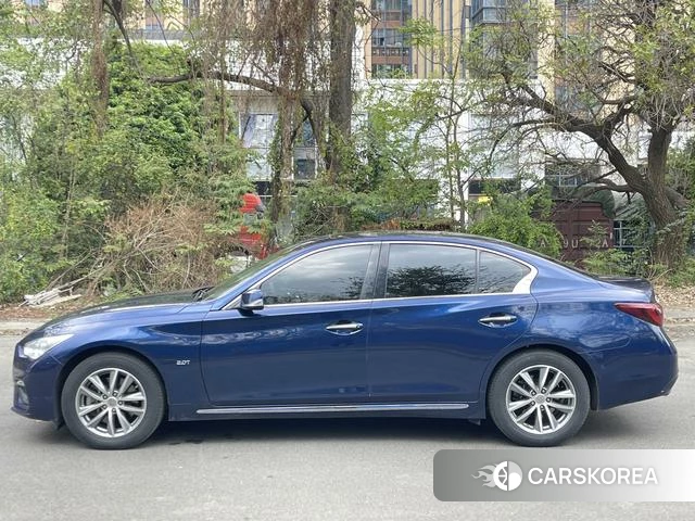 Infiniti Q50L id 4217517 из Китая 13