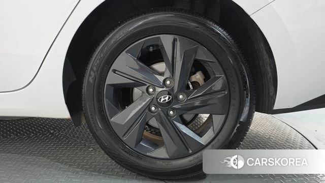 Hyundai Avante (CN7) id 4624643 из Кореи 13