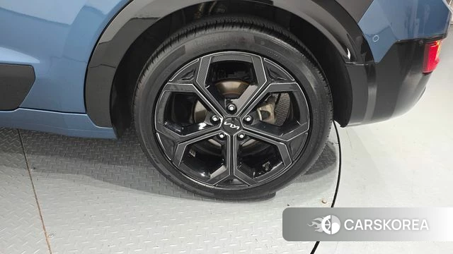Kia Di Ol Nu Niro id 4894095 из Кореи 13